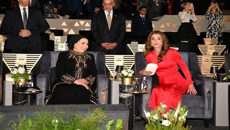 <strong>الملكة رانيا من افتتاح المتحف</strong>