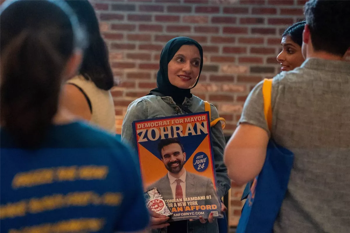 <strong>فرحة المسلمين بعد فوز زهران ممداني</strong>