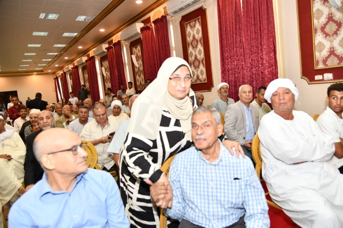 محافظ الفيوم ومدير الأمن يشهدان مراسم إجراء القرعة العلنية للحج<br>