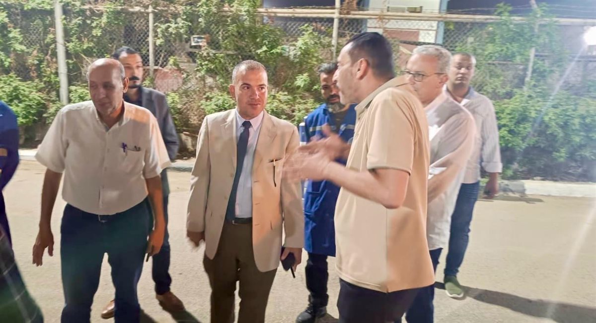 في أولى جولاته.. رئيس شركة مياه الفيوم يتفقد محطة مياه قحافة ويتابع أعمال التشغيل والصيانة
