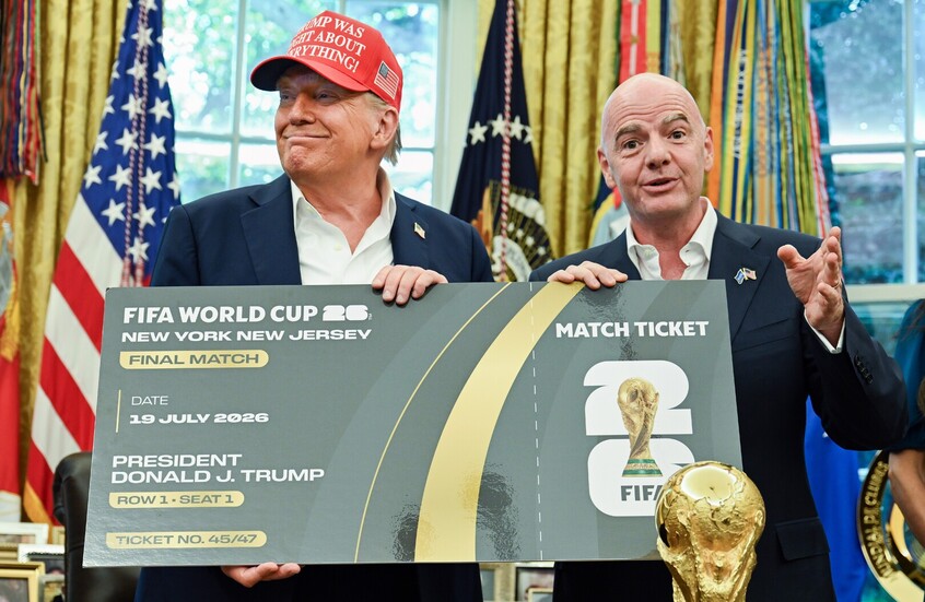 <strong>إنفانتينو وترامب</strong>