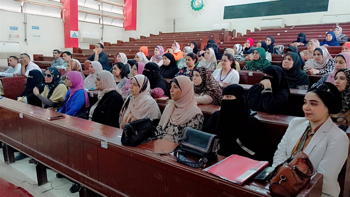 قبيصي يجتمع بمنسقي الصحة المدرسية بمدارس غرب الفيوم ضمن مشروع