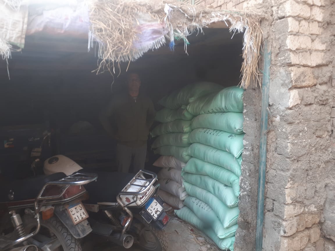 ضبط 36 كيلو لحوم فاسده وغير صالحه للاستهلاك الآدمي بأحد المطاعم بالفيوم <br>