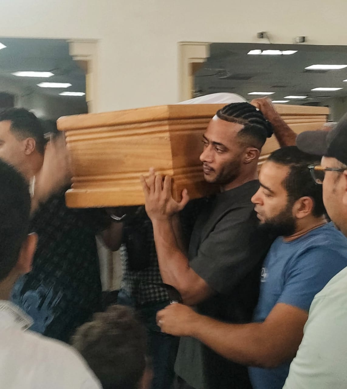 جنازة والد الفنان محمد رمضان