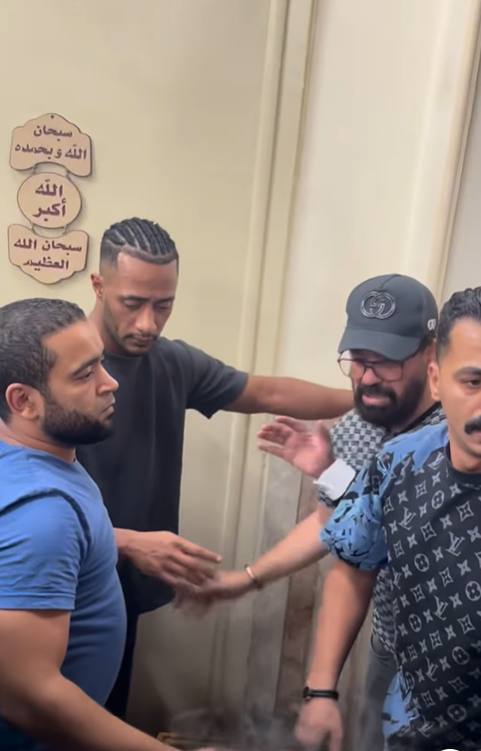 جنازة والد الفنان محمد رمضان