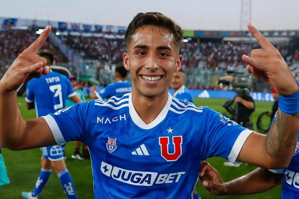 <strong>لوكاس أسادي</strong>