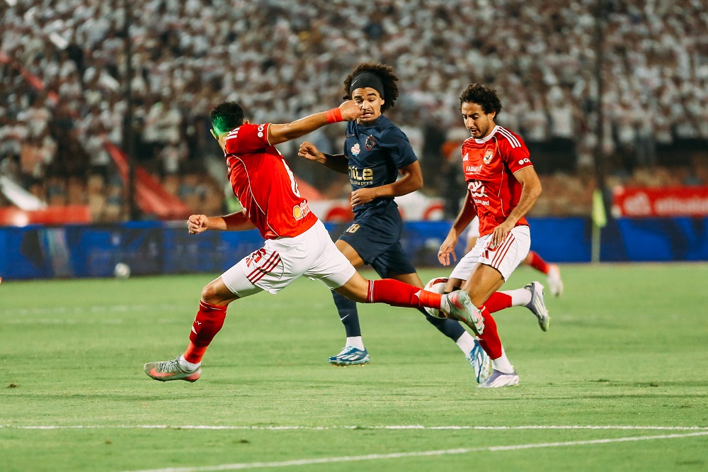 <strong>الأهلي والزمالك</strong>