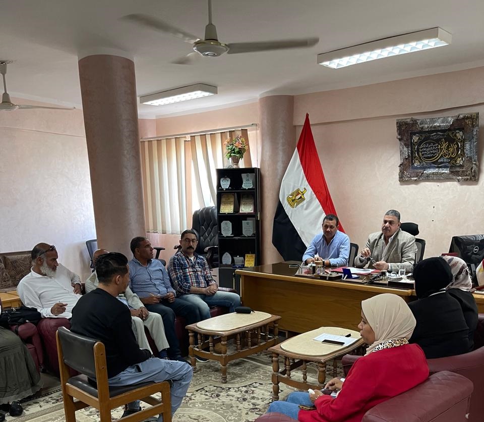 القيادات التنفيذية بالفيوم تبحث138 شكوى بلقاءات لخدمة المواطنين بمختلف مراكز المحافظة
