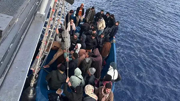 <strong>غرق قارب</strong>