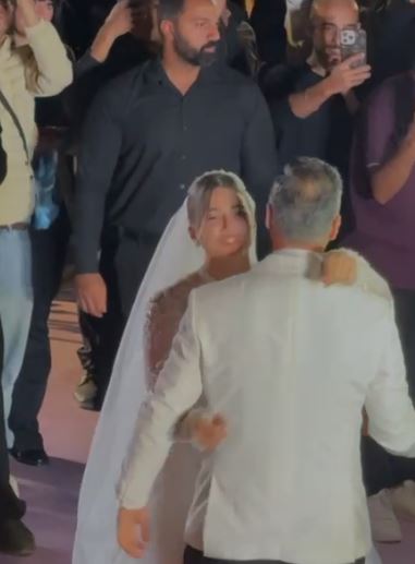 هايدي موسى ترقص مع زوجها محمد غانم في حفل زفافهما