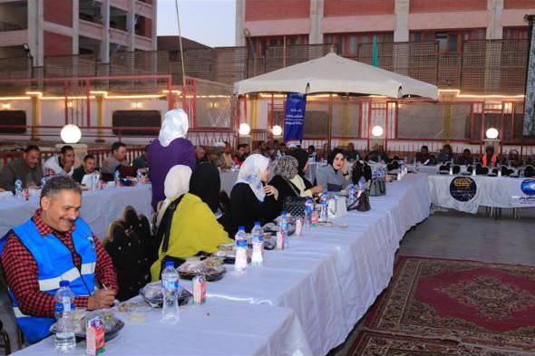 حفل افطار جماعي لـ 400 فرد من عمال النظافة تكريما لجهودهم