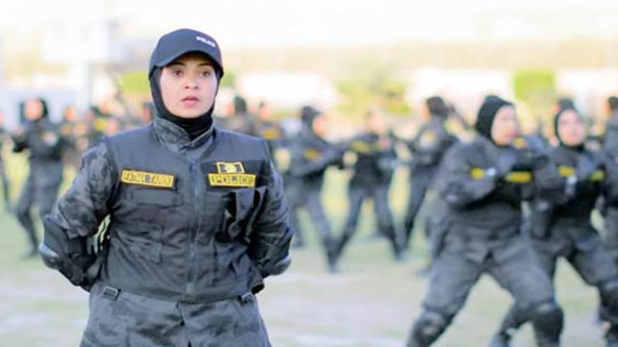 الشرطة النسائية