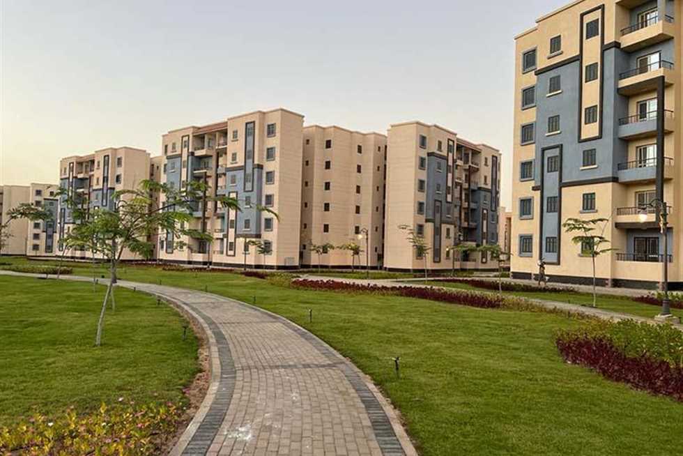شقق الإسكان