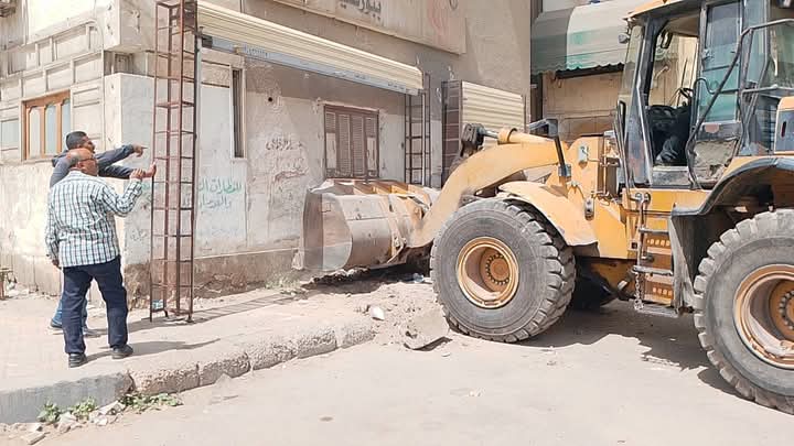 جانب من حملة إزالة مخالفات البناء