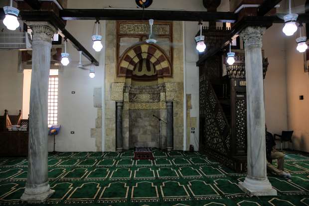 مسجد قايتباى بالفيوم مطعم بالعاج والصدف وسن الفيل