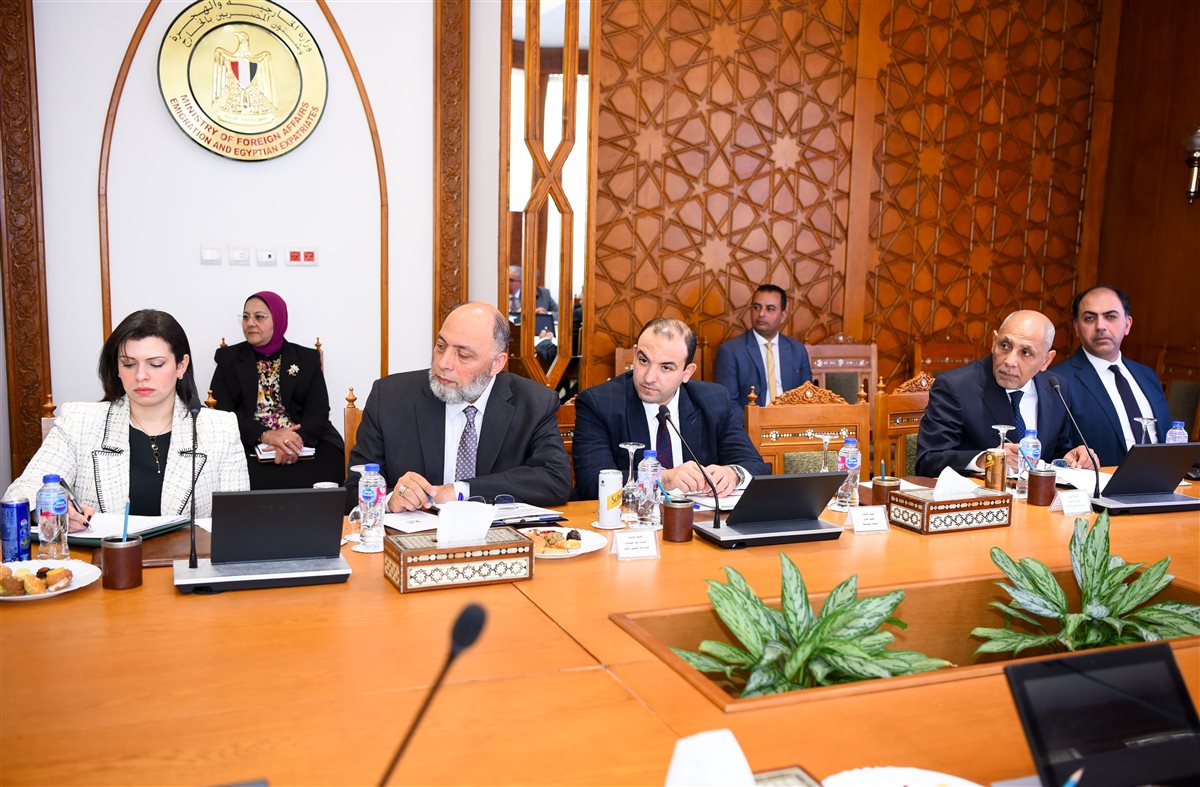 اجتماع وزير الخارجية