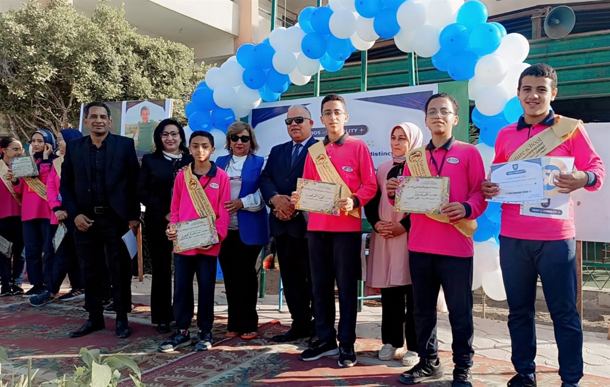 قبيصي يكرم الفائزين في مبادرة