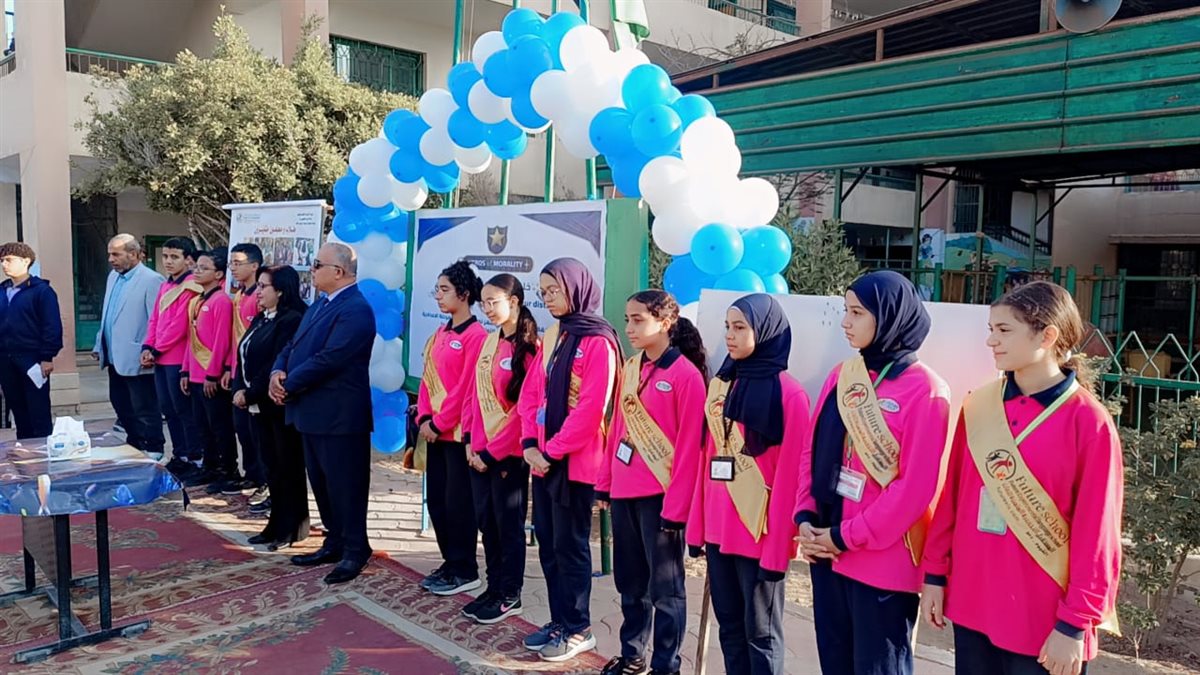 قبيصي يكرم الفائزين في مبادرة