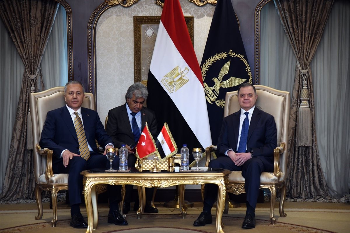 إستقبال اللواء محمود توفيق وزير الداخلية نظيره التركى
