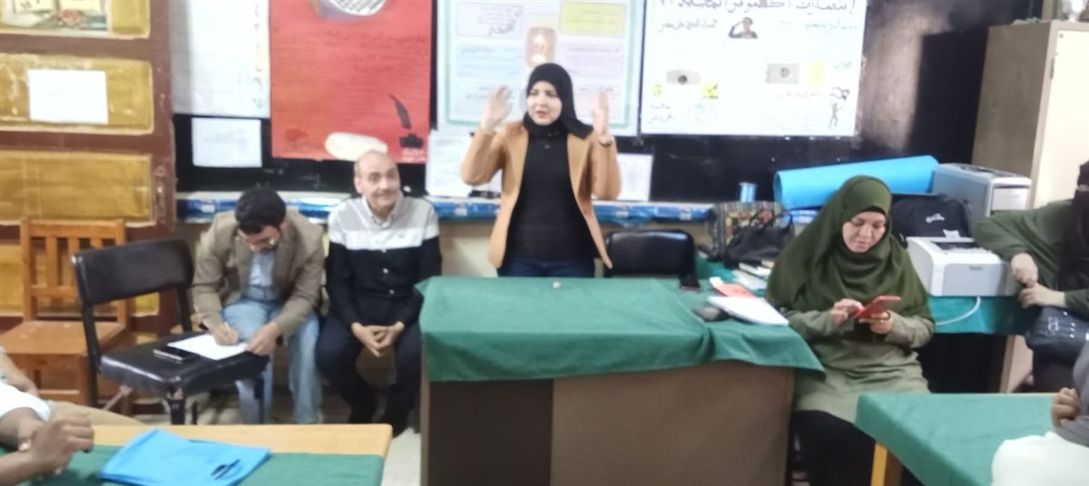 تشكيل الوعي الثقافي والفكري ضمن مبادرة جيل واع محاضرة تثقيفية للطلاب باطسا