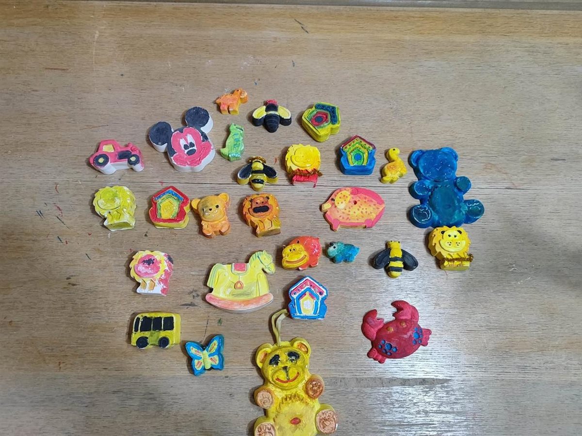 مكتبة الفيوم العامة تستقبل مدرسة الشهيدة منة الإعدادية بنات في يوم ثقافي متكامل