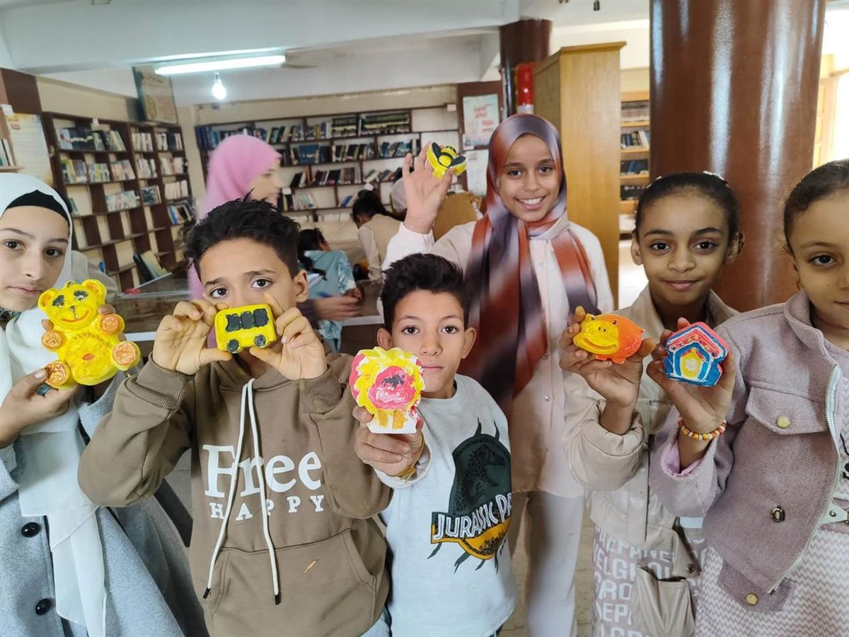 ضمن احتفالات أعياد الطفولة… مكتبة اللاهون تنظم برنامجًا فنيًا متكاملًا للأطفال