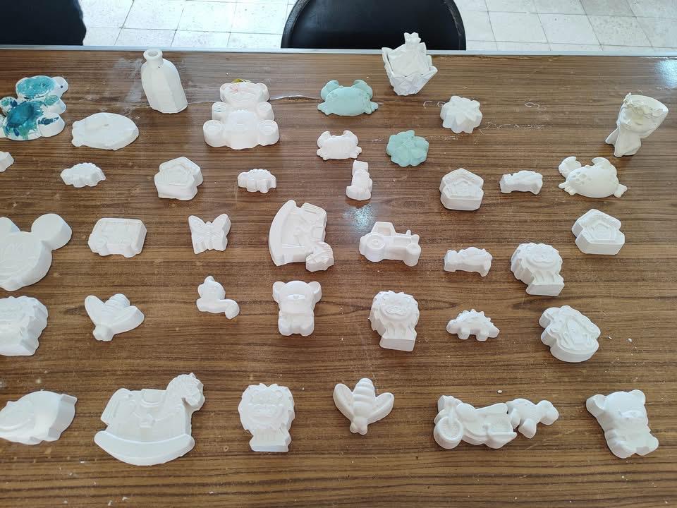 ضمن احتفالات أعياد الطفولة… مكتبة اللاهون تنظم برنامجًا فنيًا متكاملًا للأطفال