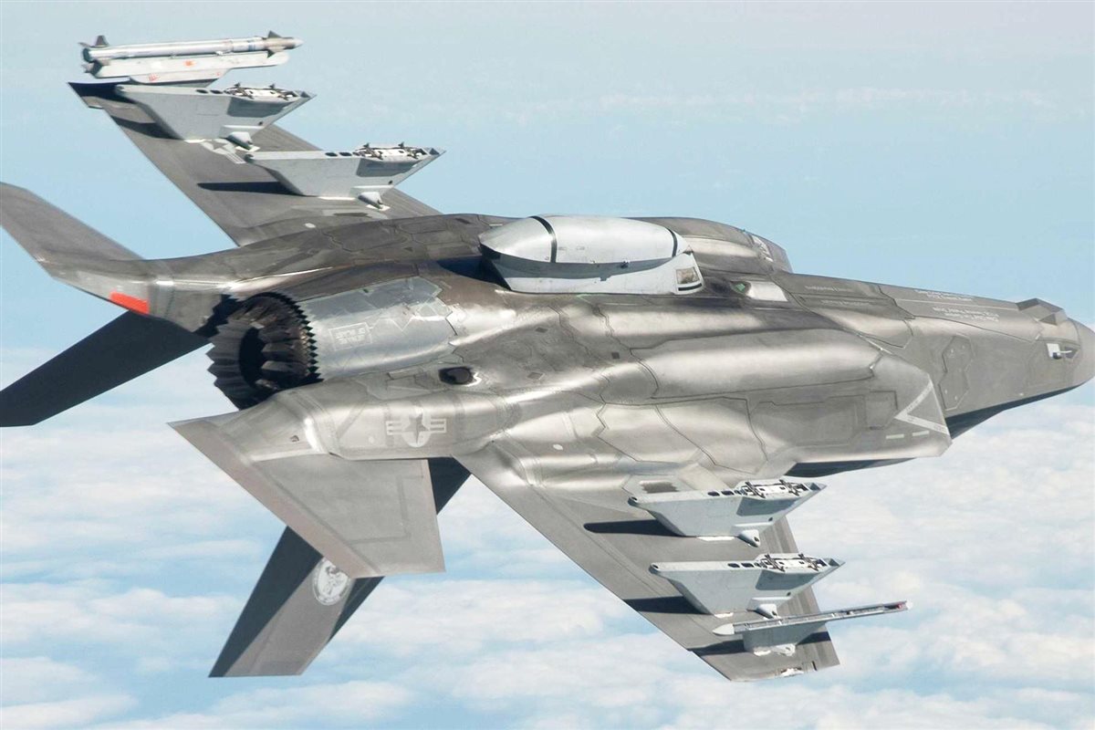 <strong>طائرة F-35</strong>