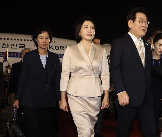 <strong>زيارة الرئيس الكوري للقاهرة</strong>