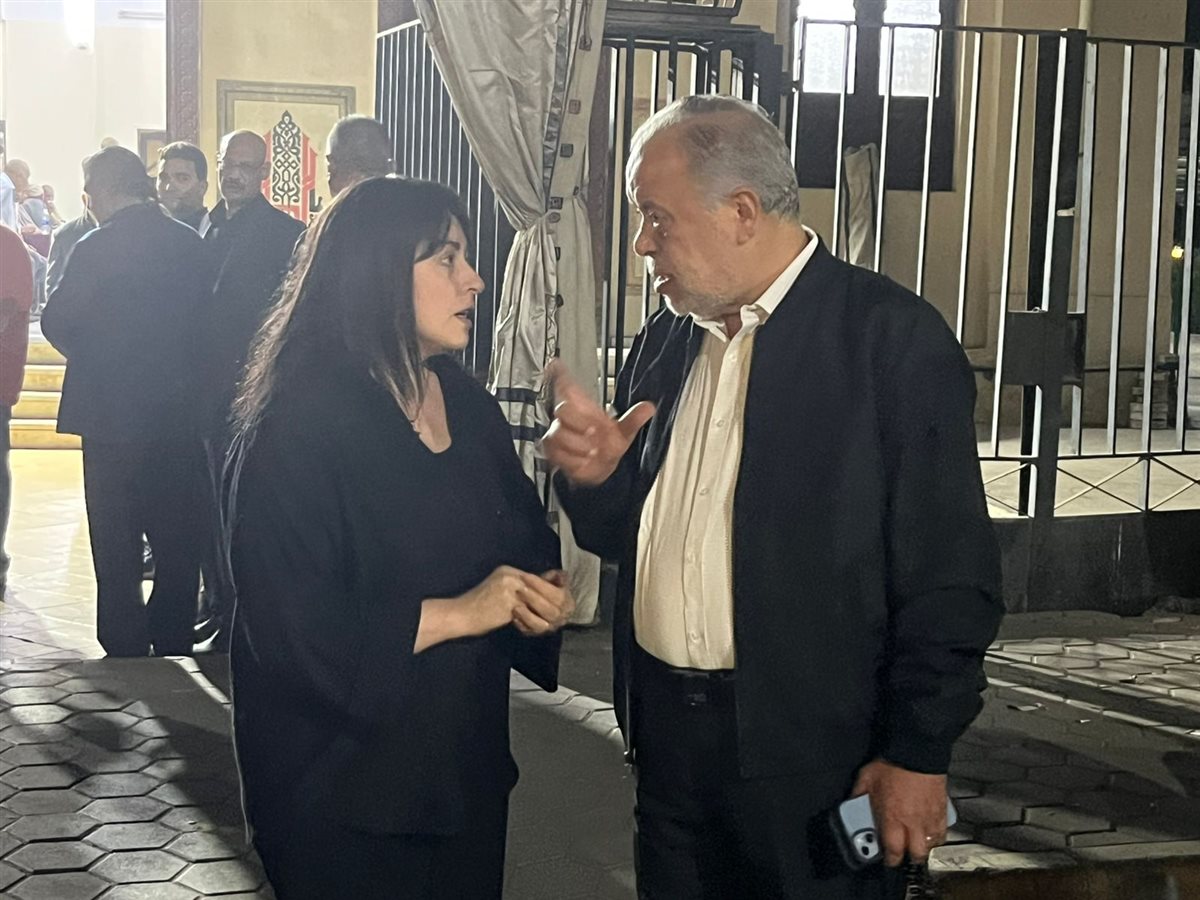 أشرف زكي وهند عاكف