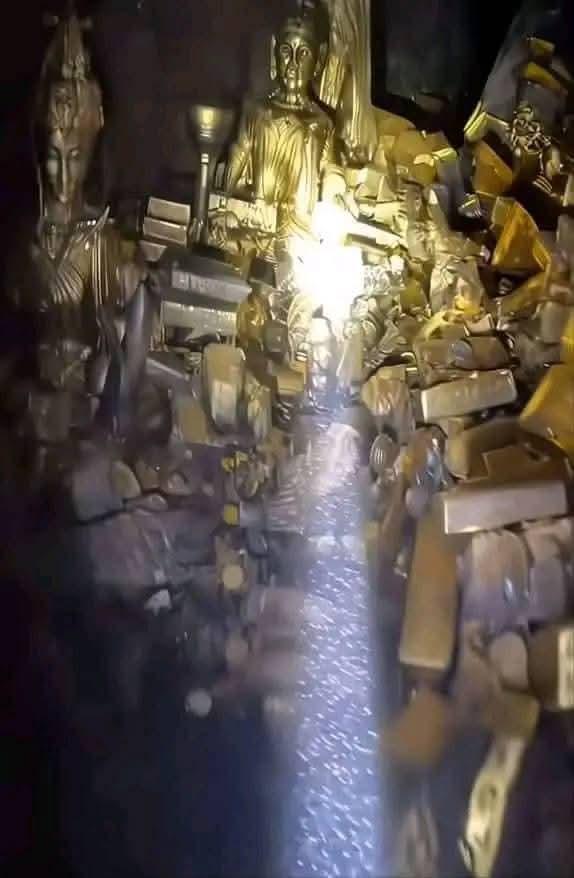 <strong>اكتشاف مغارة ذهب بريف درعا السورية</strong>