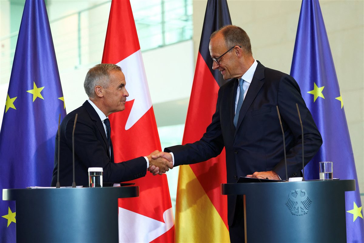 <strong>رئيس الوزراء الكندي والمستشار الألماني</strong>