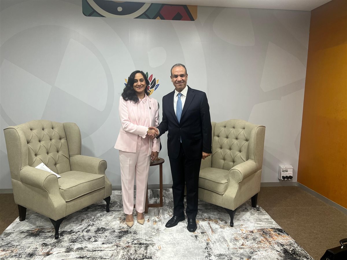 <strong>وزير الخارجية ووزيرة خارجية كندا</strong>