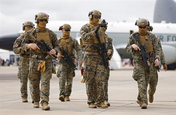 <strong>تدخل عسكري في فنزويلا</strong>