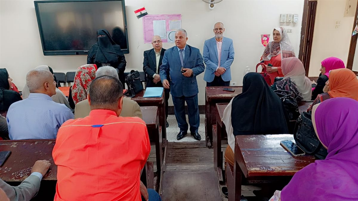تدريب 72 مدير مدرسة بالفيوم على تنمية المهارات الإدارية لمديري المدارس