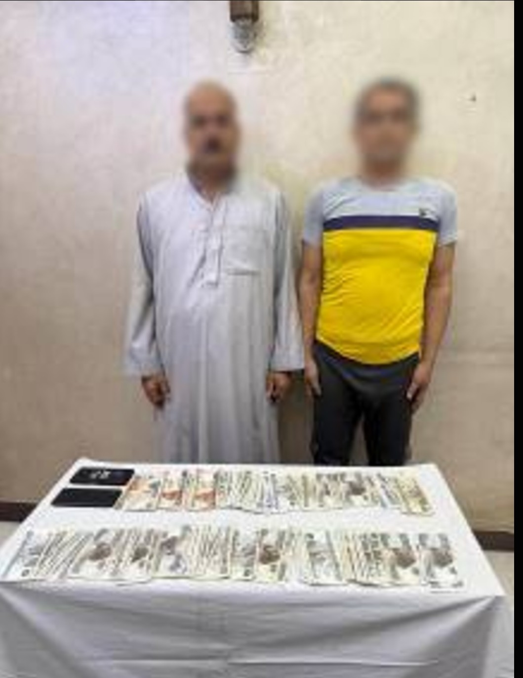 اثنين من المتهمين