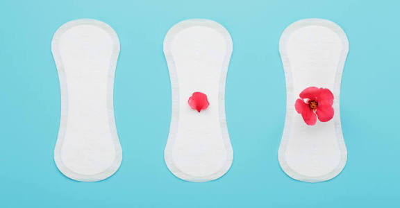 متى تصبح رائحة الجسم قبل الدورة علامة مرضية؟