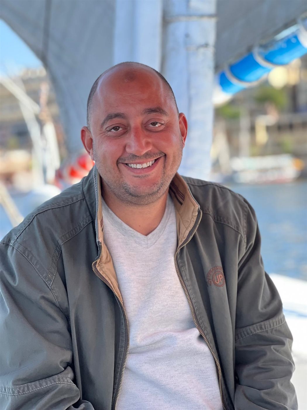 مصطفي رفاعي نقيب المرشدين السياحيين بالأقصر