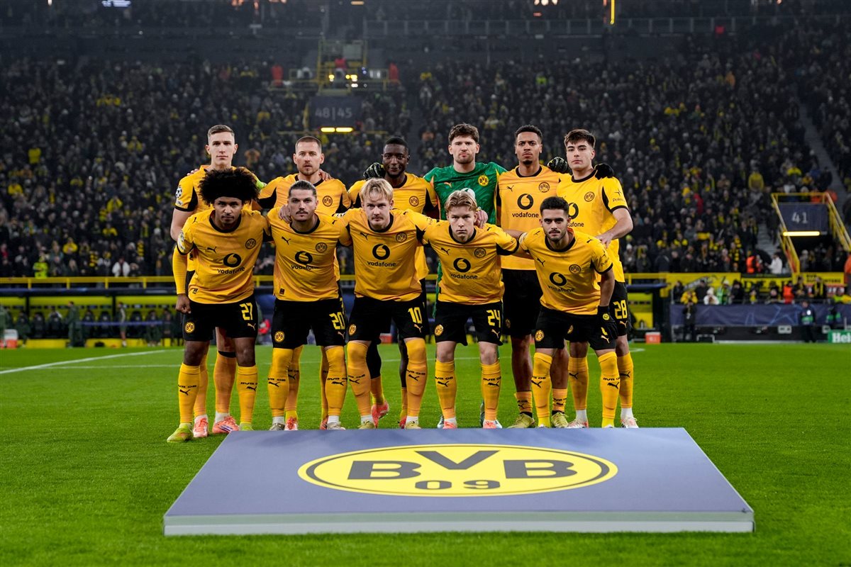 ملخص وأهداف ونتيجة مباراة بوروسيا دورتموند وفياريال في دوري أبطال أوروبا