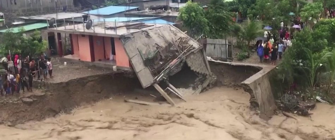 <strong>فيضانات إندونيسيا</strong>