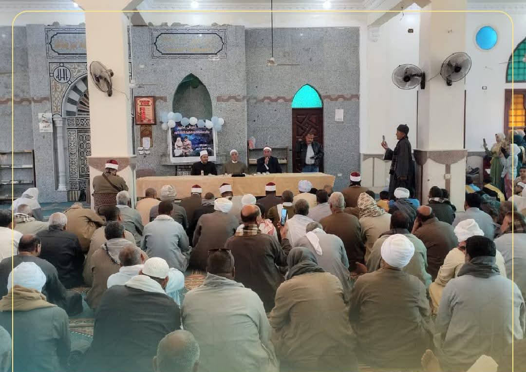 مدير مديرية أوقاف الفيوم يعقد اجتماعًا مع العاملين لمتابعة استعدادات فصل الشتاء وصيانة المساجد