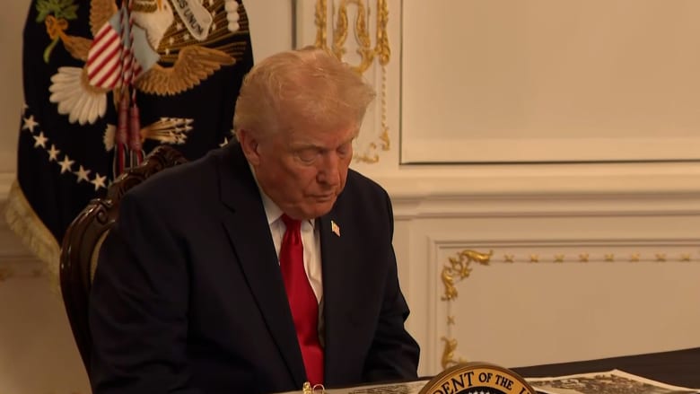 <strong>الرئيس الأمريكي دونالد ترامب</strong>