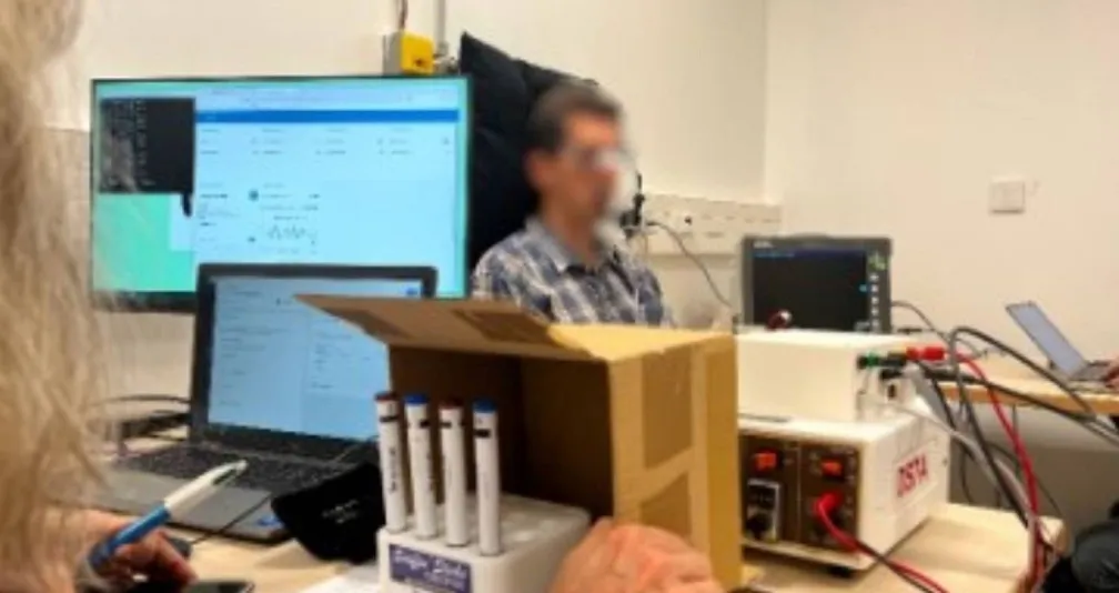 أنف صناعي يعتمد على مسار عصبي بديل لاستشعار الروائح