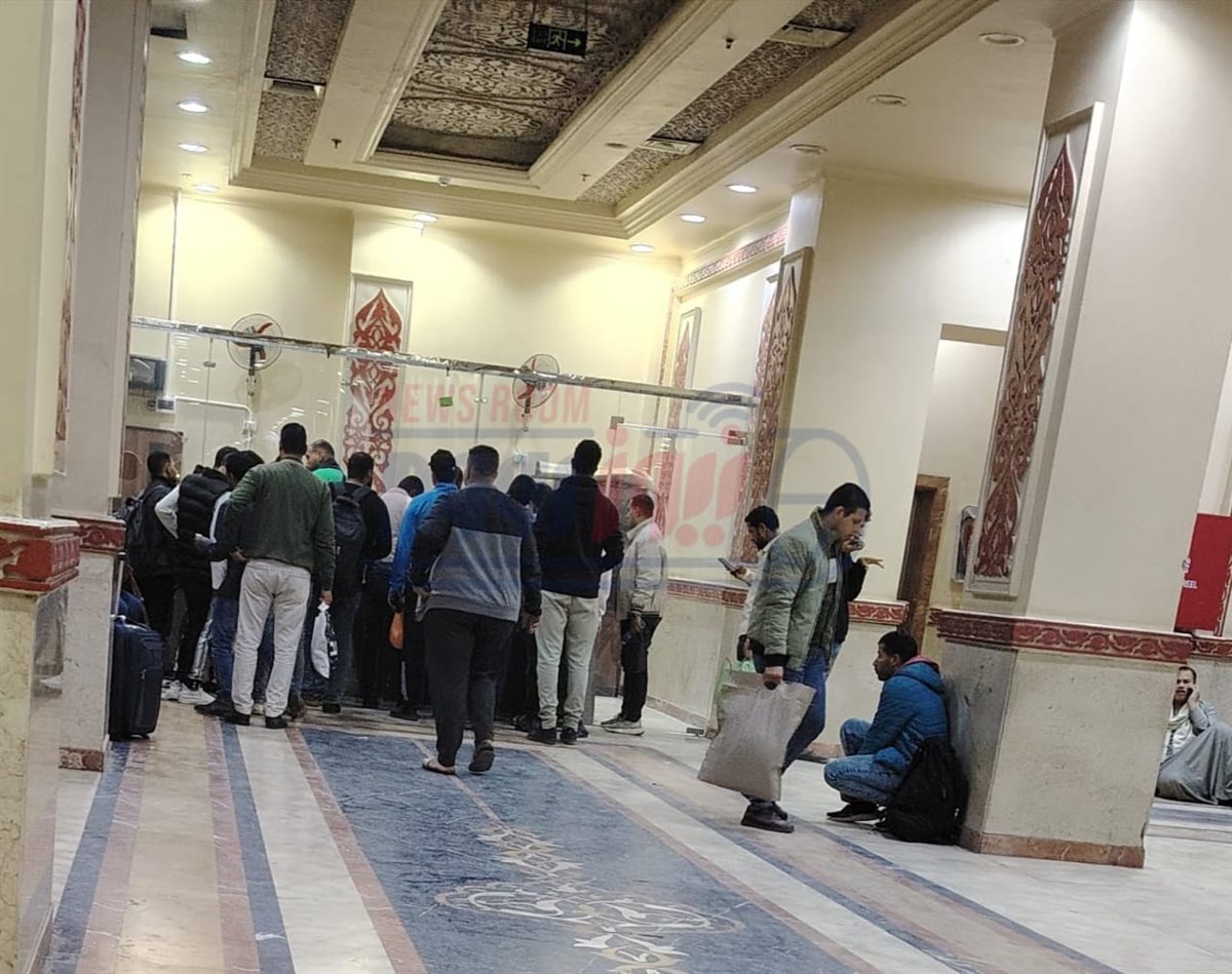 خلال تشغيل مكتب التذاكر خلال تشغيل مكتب التذاكر