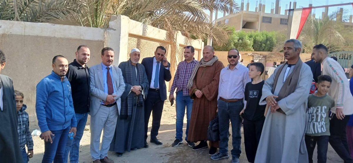 أمين حزب الجبهة يتفقد المقار الانتخابية بالدائرة الرابعة لمتابعة سير العملية الانتخابية بالفيوم