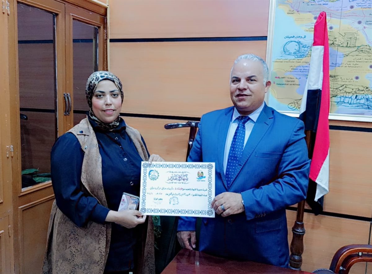 قبيصي يكرم مسؤولي الصفحات الإعلامية بمدارس الفيوم لتميزهم في العمل الإعلامي والأداء والتواصل المستمر