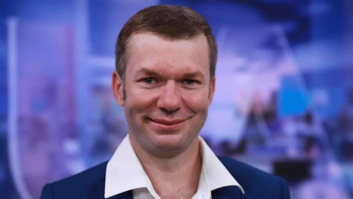 الدكتور إيفان يواس، المستشار في المعهد الوطني الأوكراني