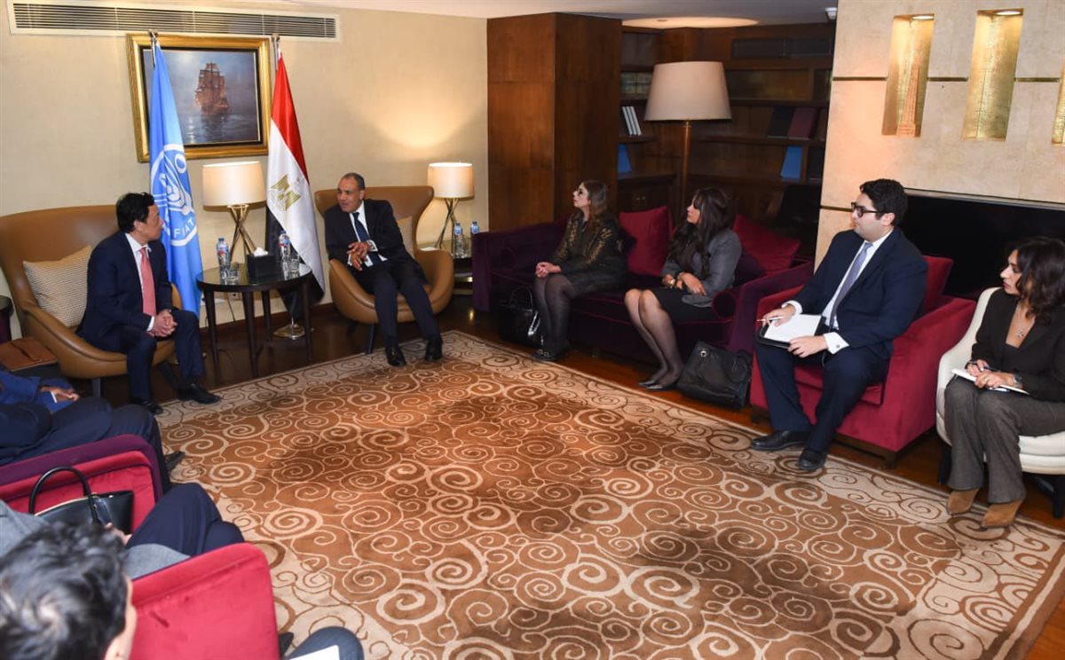 <strong>وزير الخارجية يلتقي مدير عام منظمة الفاو</strong>