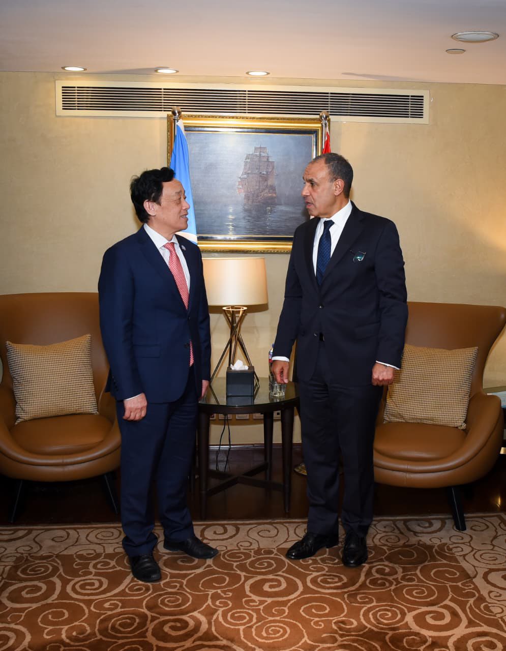 <strong>وزير الخارجية يلتقي مدير عام منظمة الفاو</strong>