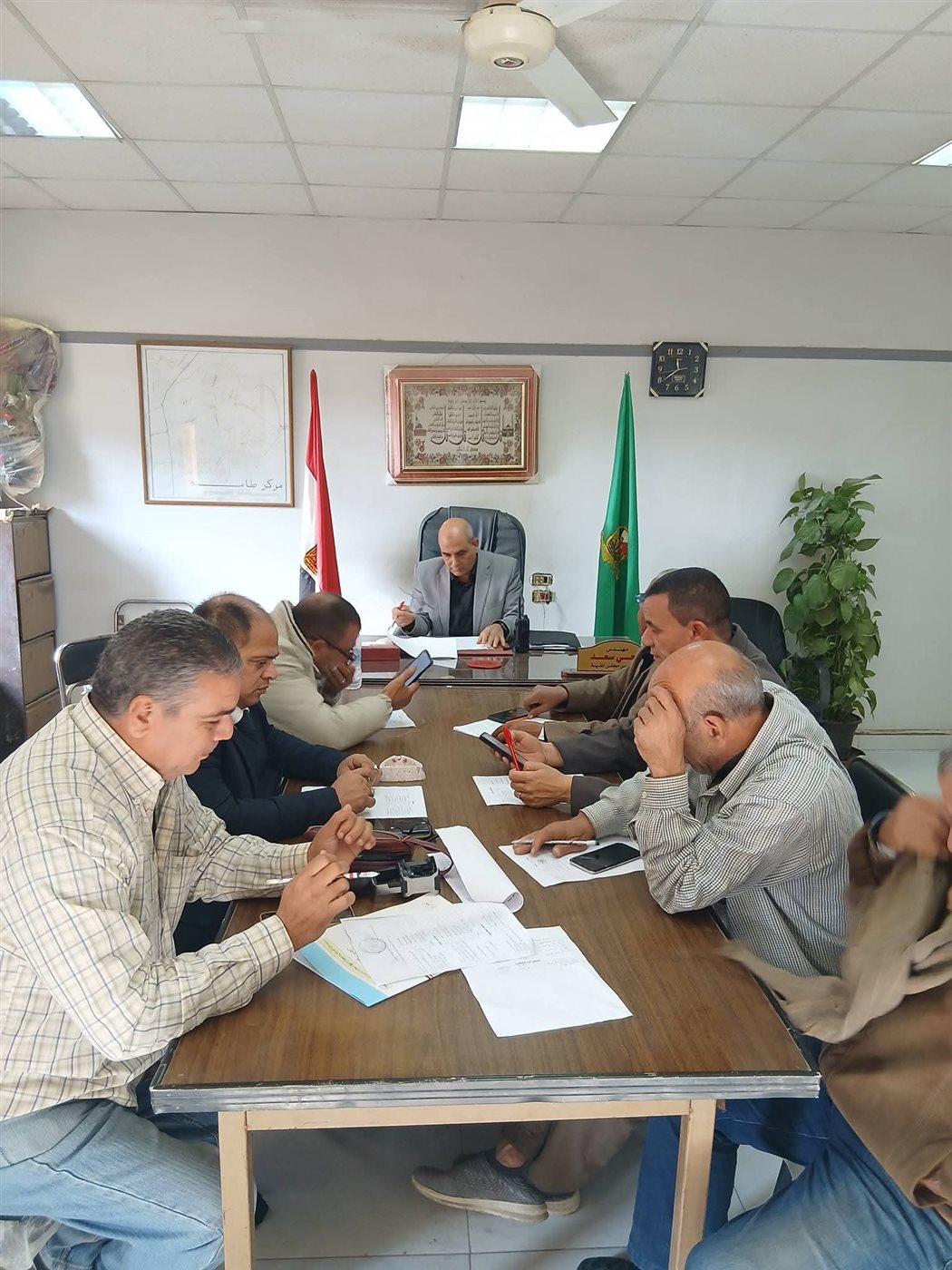 رئيس مركز ومدينة طامية يترأس غرفة عمليات انتخابات مجلس النواب ٢٠٢٥م